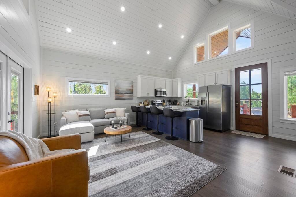 Under The Stars - Secluded, Hot Tub, Firepit, Games Villa Broken Bow Exterior photo